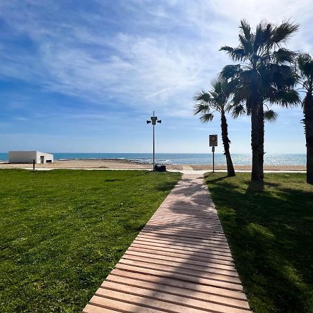 Renovated Apartment On The First Line Oropesa del Mar Bagian luar foto