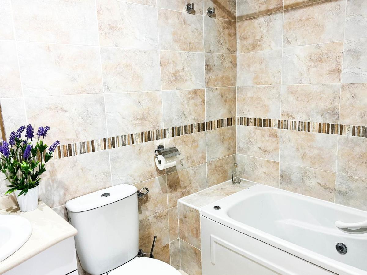Renovated Apartment On The First Line Oropesa del Mar Bagian luar foto