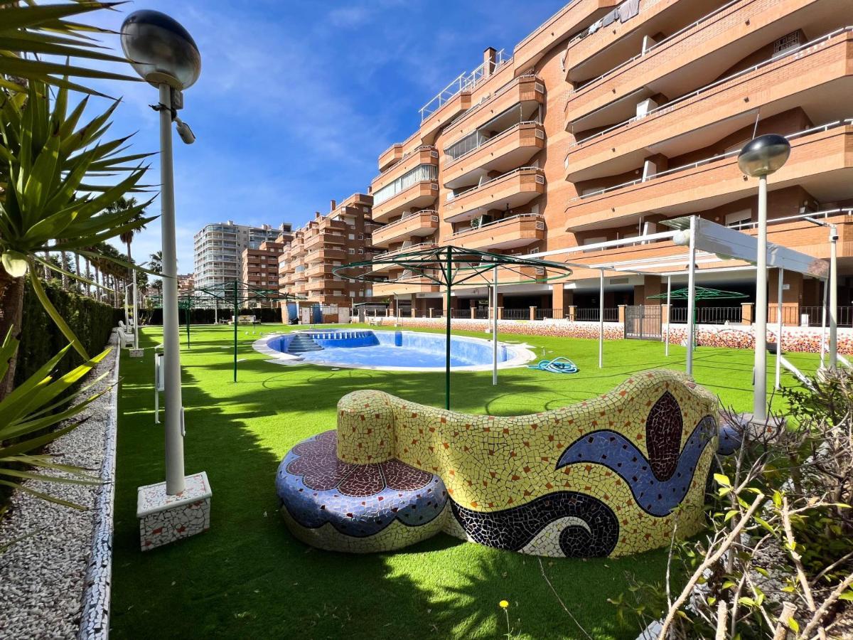 Renovated Apartment On The First Line Oropesa del Mar Bagian luar foto